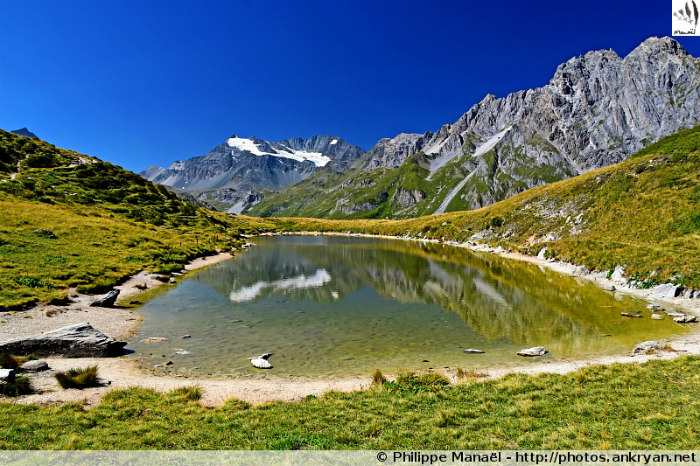 Lac du Chalet Clou, vallée de Chavière, Pralognan-la-Vanoise (Savoie, France)