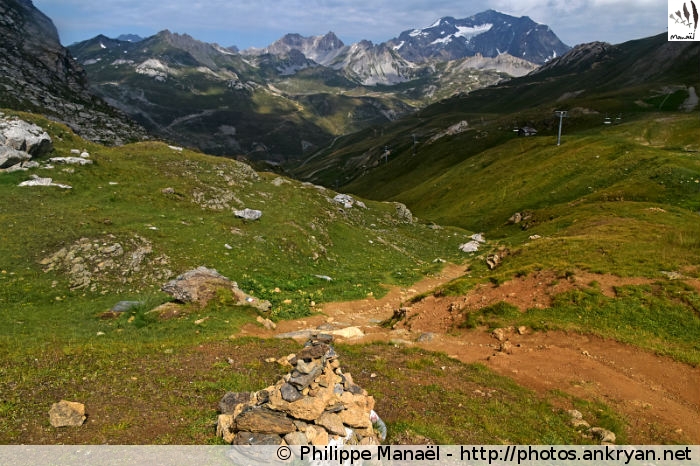 Sur les hauteurs de Tignes Val Claret (Vanoise, Savoie, France)