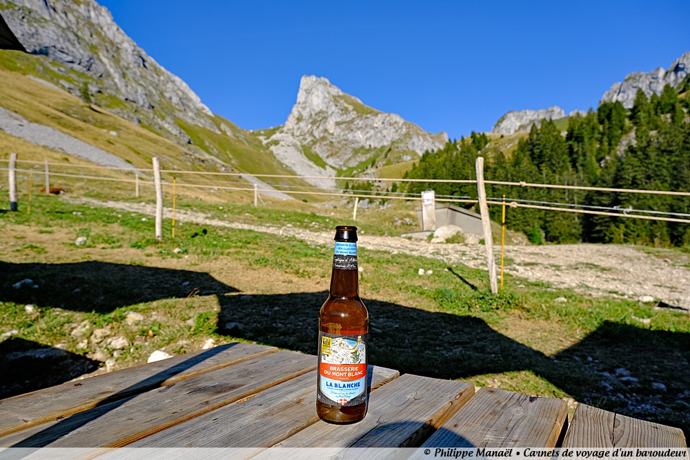 Bière blanche, Chalets d'Oche (Alpes, Haute-Savoie, France)